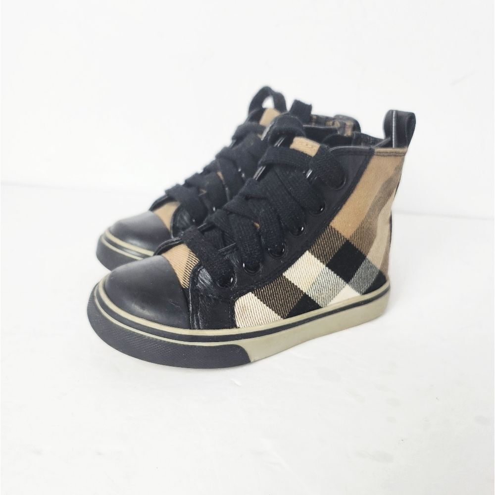 Burberry Boys High Top Sneakers Classic Check Size EU 24 US 7.5